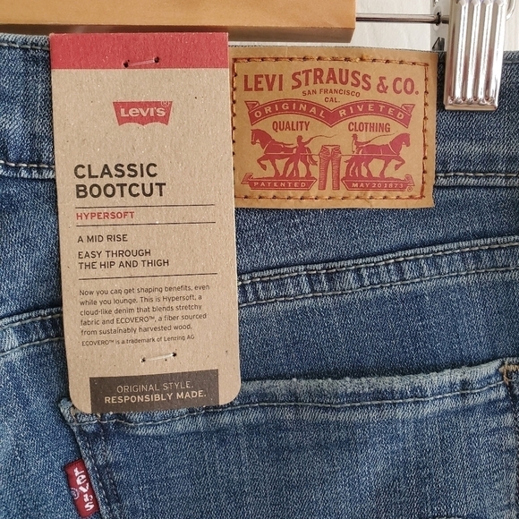 NWT Levis womans classic bootcut mid rise hypersoft jeans size 4 long - Picture 6 of 7